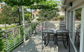 Haus Mirela