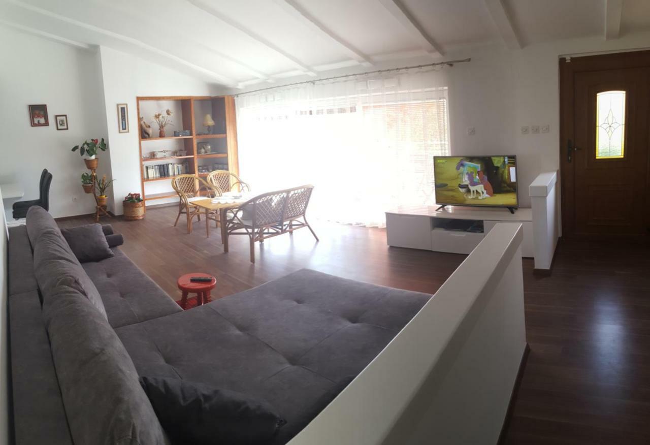 Ferienwohnung Haus Mirela Ližnjan Exterior foto